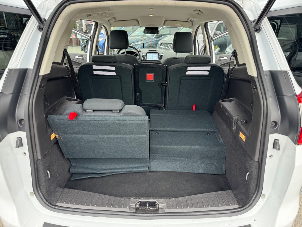 Ford Grand C-MAX 2018 — Миниатюра 19