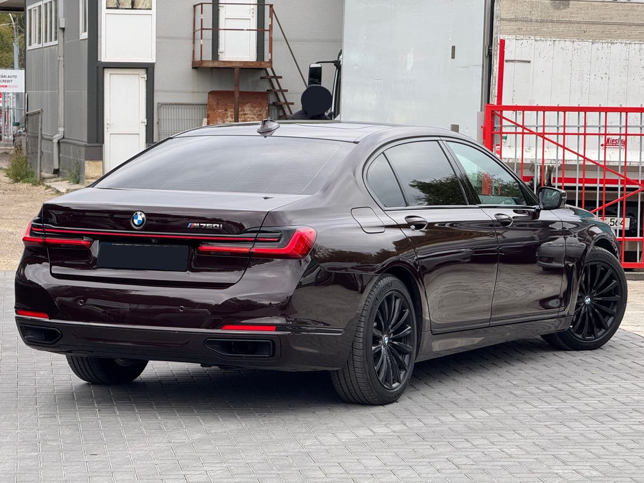 2020 BMW 740 — Miniatură 4