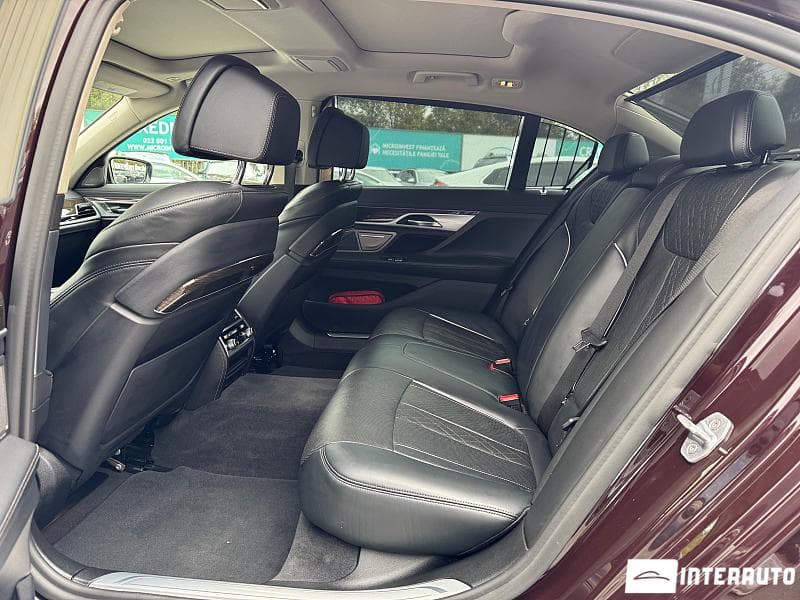 2020 BMW 740 — Miniatură 7