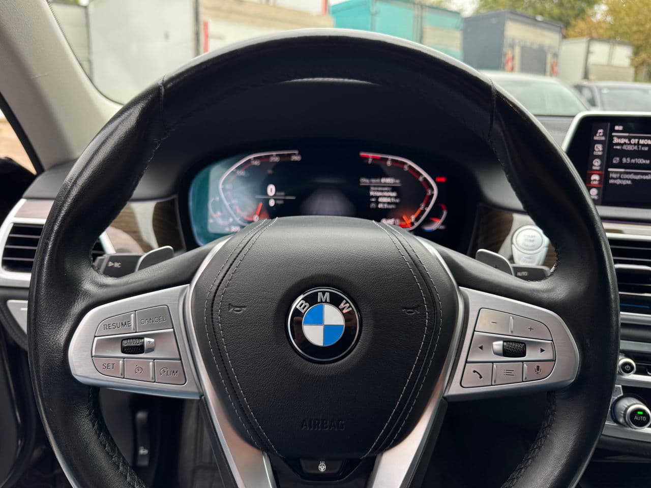 2020 BMW 740 — Miniatură 13