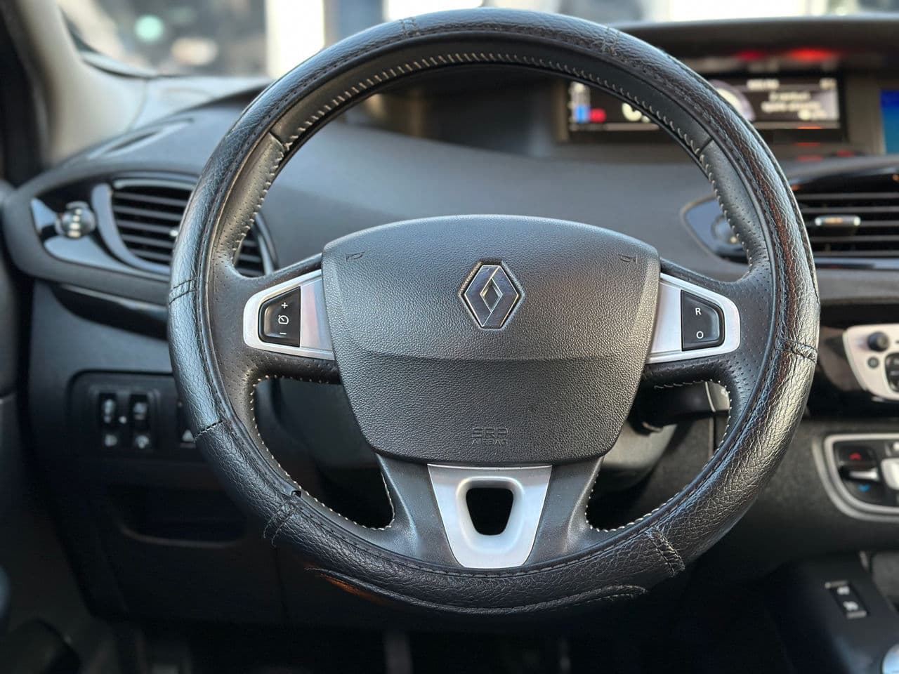 2012 Renault Scenic — Miniatură 11