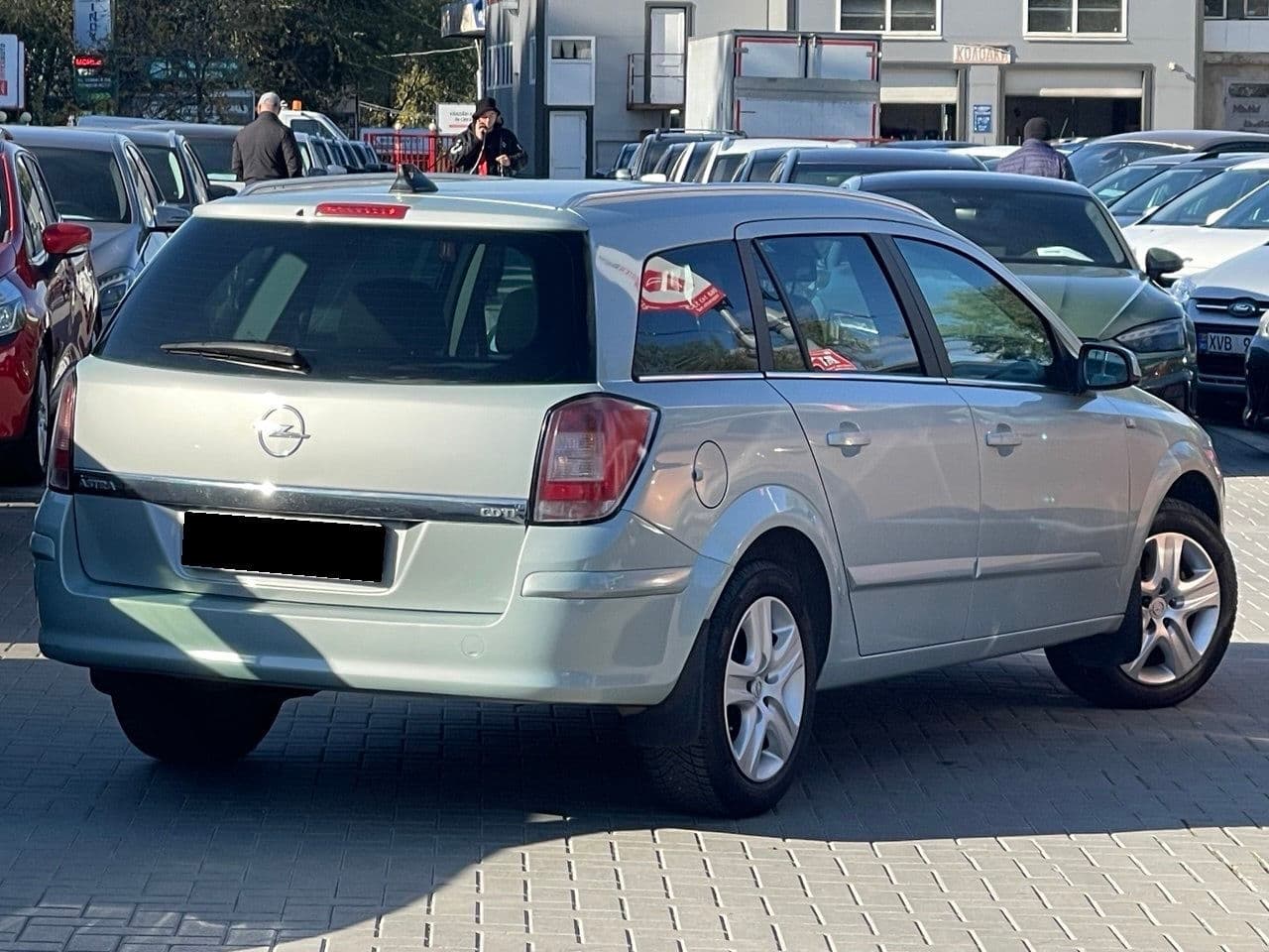 Opel Astra 2009 — Миниатюра 2