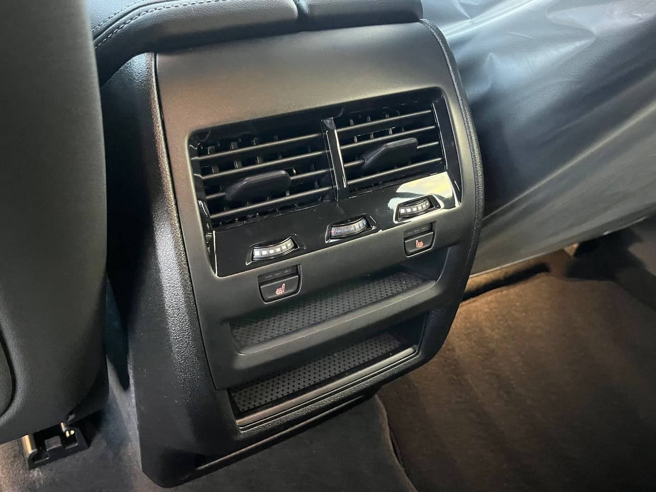 2025 BMW X6 3.0D — Miniatură 18