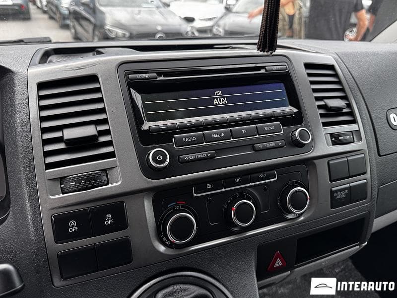 2014 Volkswagen Transporter — Miniatură 7