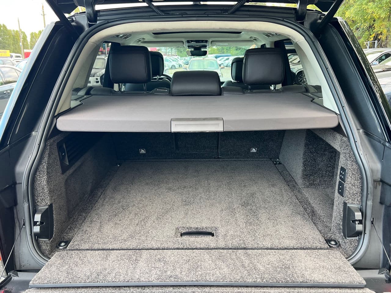 2018 Land Rover Range Rover Vogue — Miniatură 24