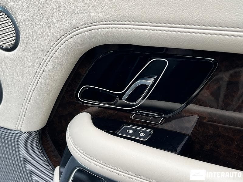 2018 Land Rover Range Rover Vogue — Miniatură 22