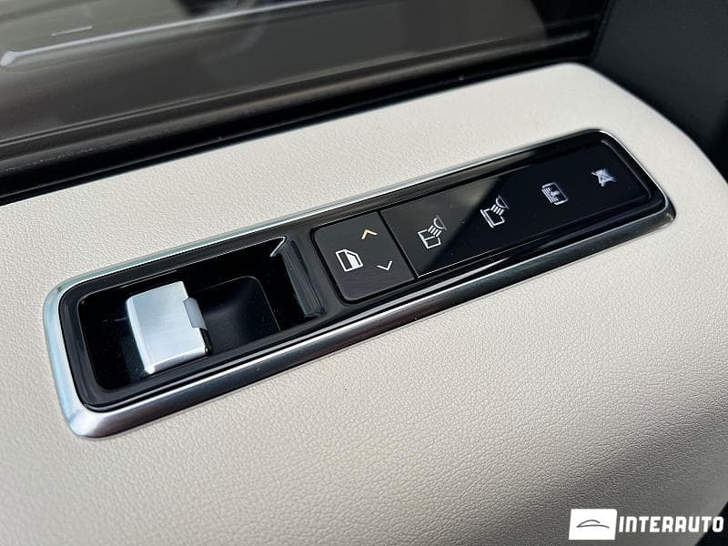 2018 Land Rover Range Rover Vogue — Miniatură 20