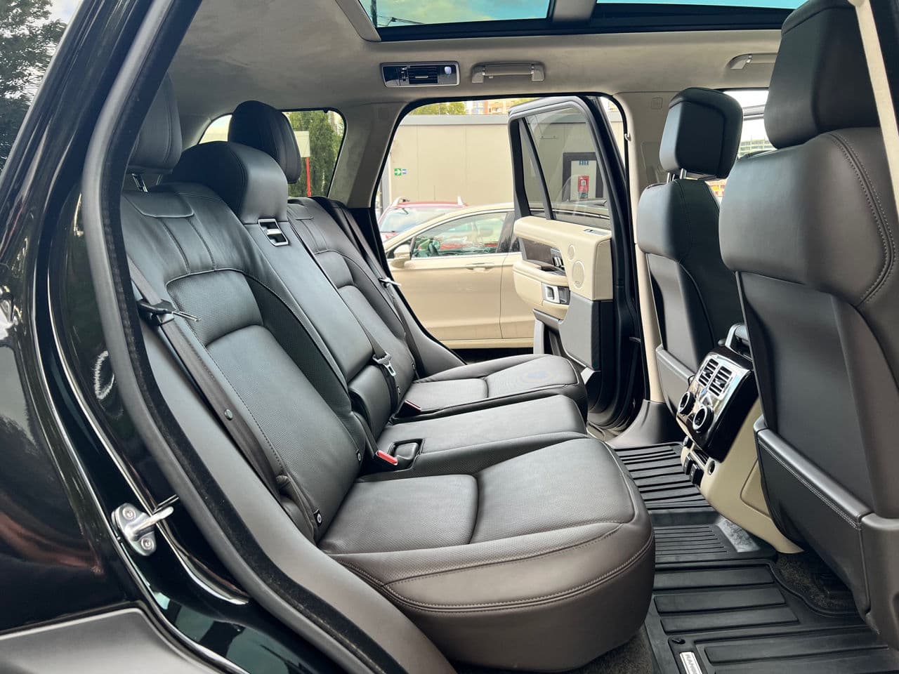 2018 Land Rover Range Rover Vogue — Miniatură 19