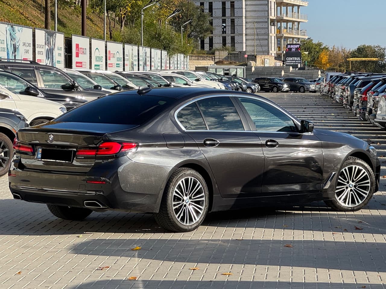 2021 BMW 520 — Miniatură 3