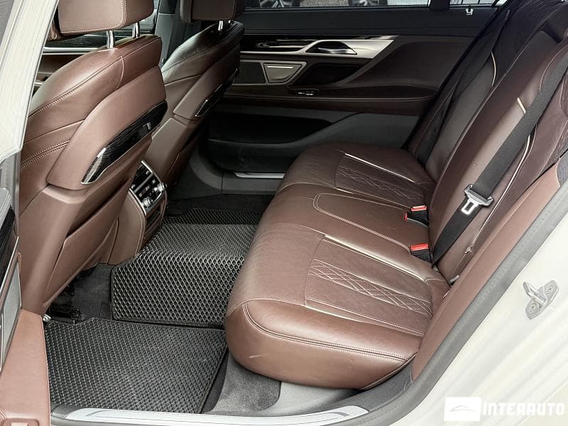 2021 BMW 740 — Miniatură 19