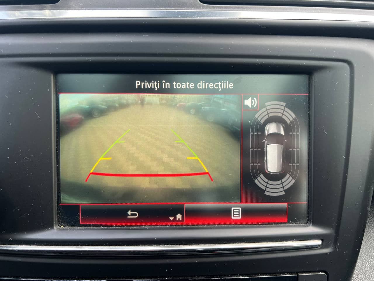 2015 Renault Kadjar — Miniatură 9