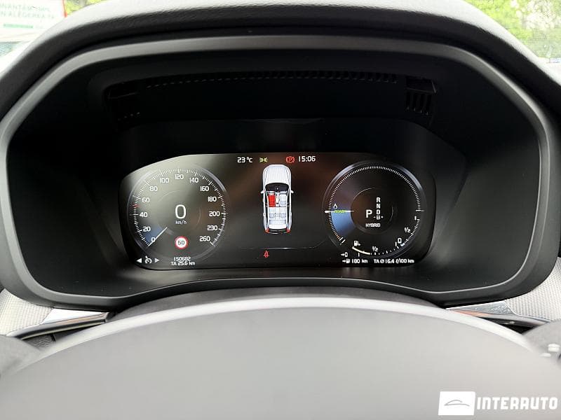 Volvo XC 60 2020 — Миниатюра 9