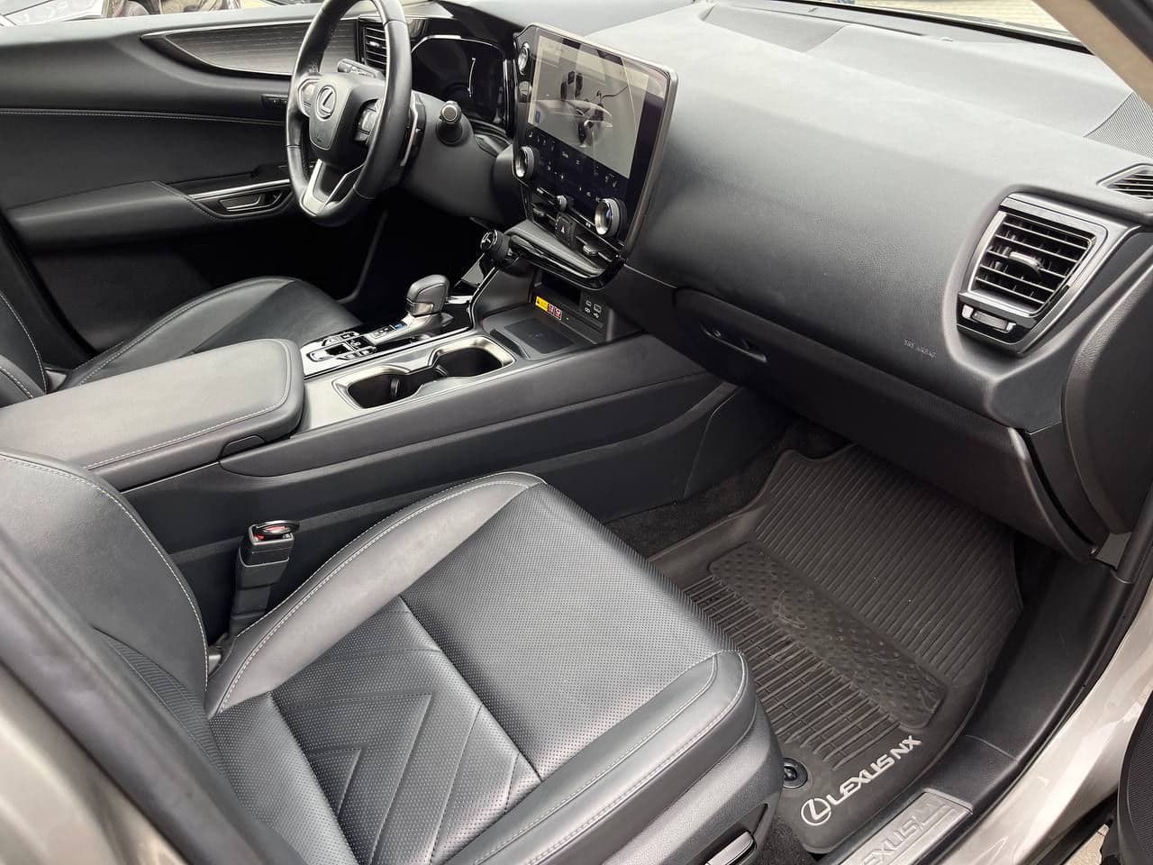Lexus NX 450H+ 2023 — Миниатюра 7