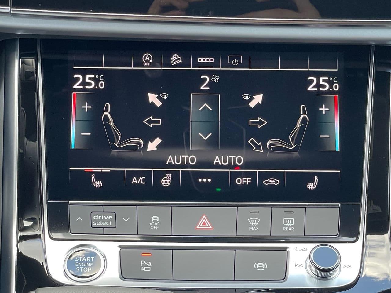 2025 Audi Q7 — Miniatură 16