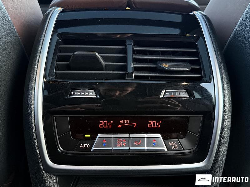 BMW X5 5.0i 2020 — Миниатюра 32