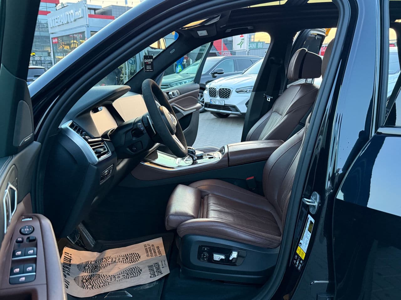 BMW X5 5.0i 2020 — Миниатюра 7