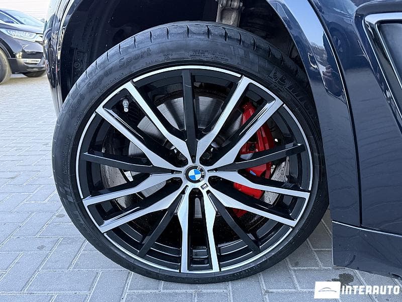 BMW X5 5.0i 2020 — Миниатюра 25