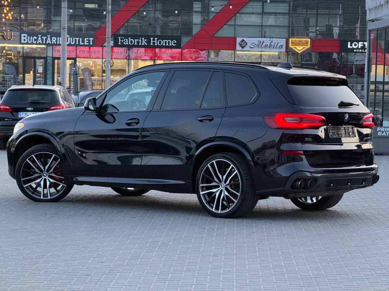 BMW X5 5.0i 2020 — Миниатюра 5