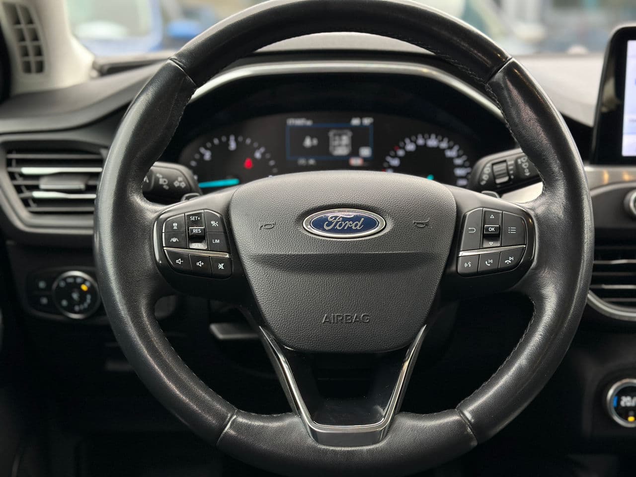 Ford Focus 2019 — Миниатюра 11