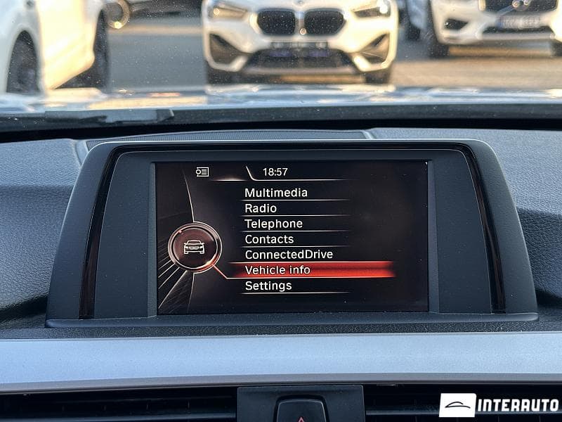 2015 BMW 320 — Miniatură 9