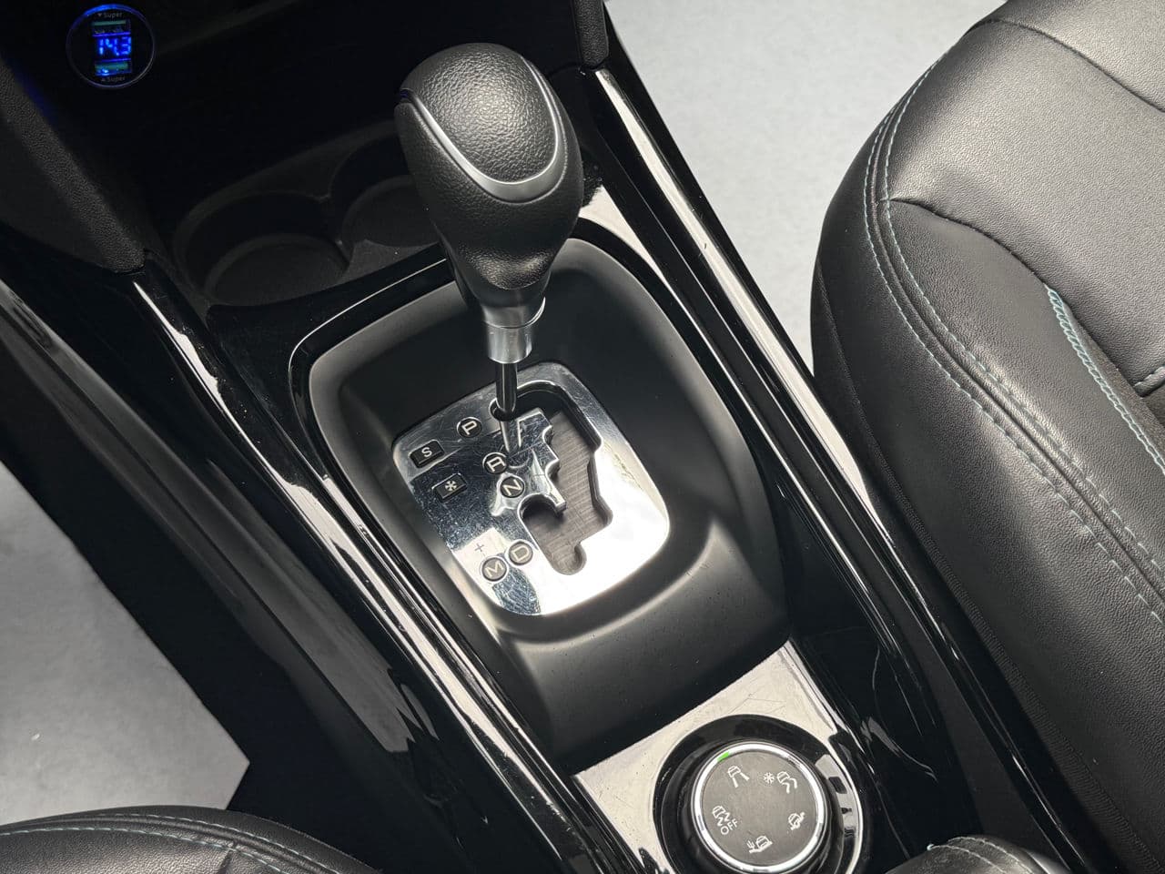 2018 Peugeot 2008 — Miniatură 13