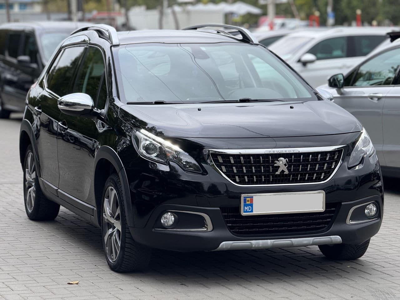 2018 Peugeot 2008 — Miniatură 3