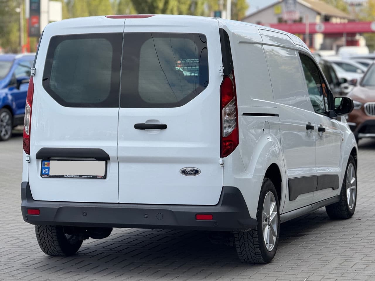 2015 Ford Transit Connect — Miniatură 2