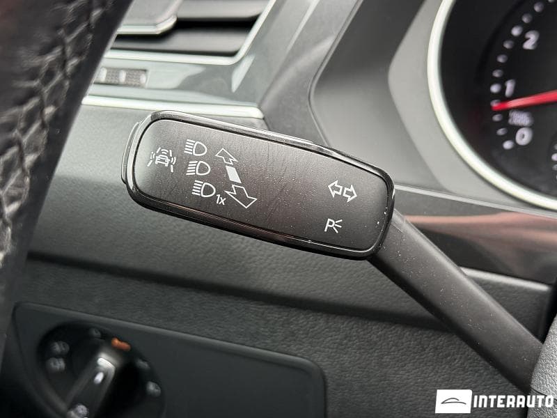 2018 Volkswagen Tiguan — Miniatură 11