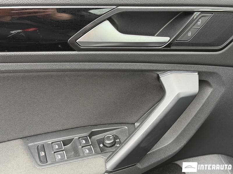 2018 Volkswagen Tiguan — Miniatură 6