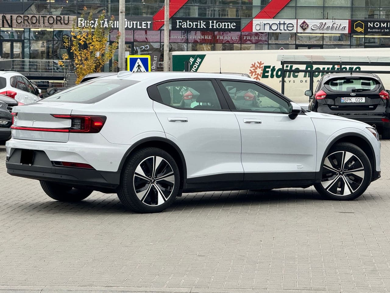 2022 Volvo Polestar 2 — Miniatură 3