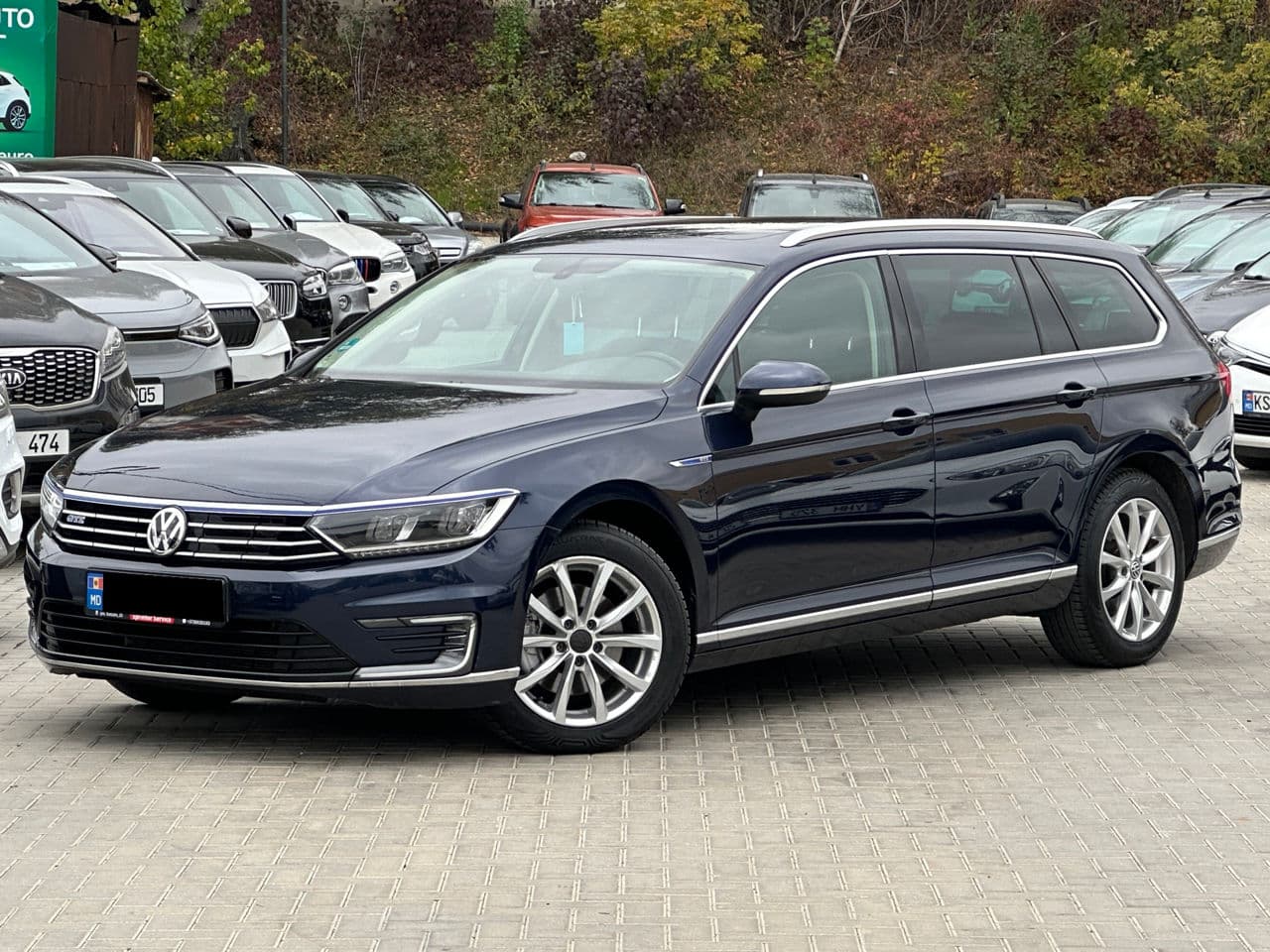 2016 Volkswagen Passat GTE — Miniatură 2