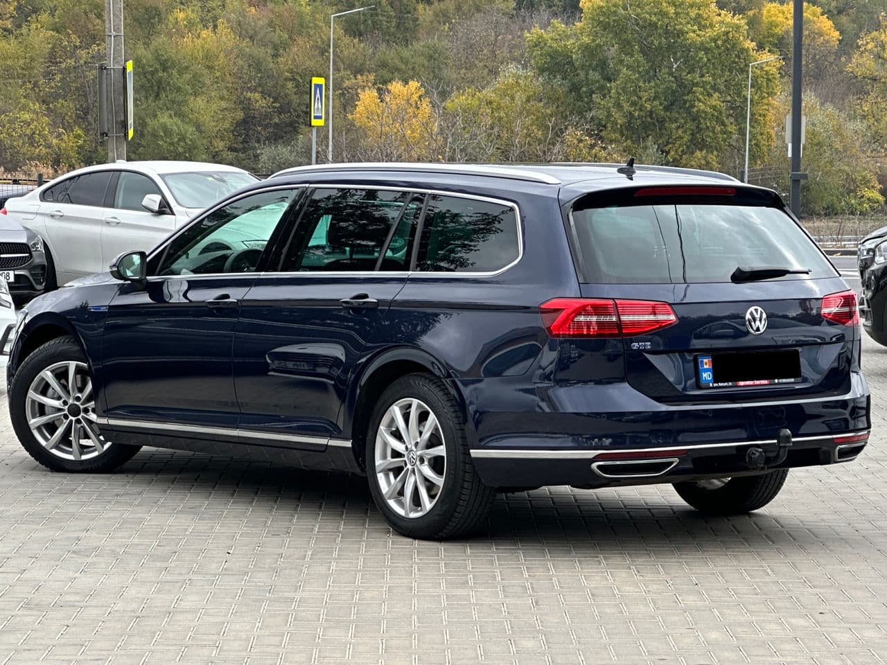 2016 Volkswagen Passat GTE — Miniatură 4