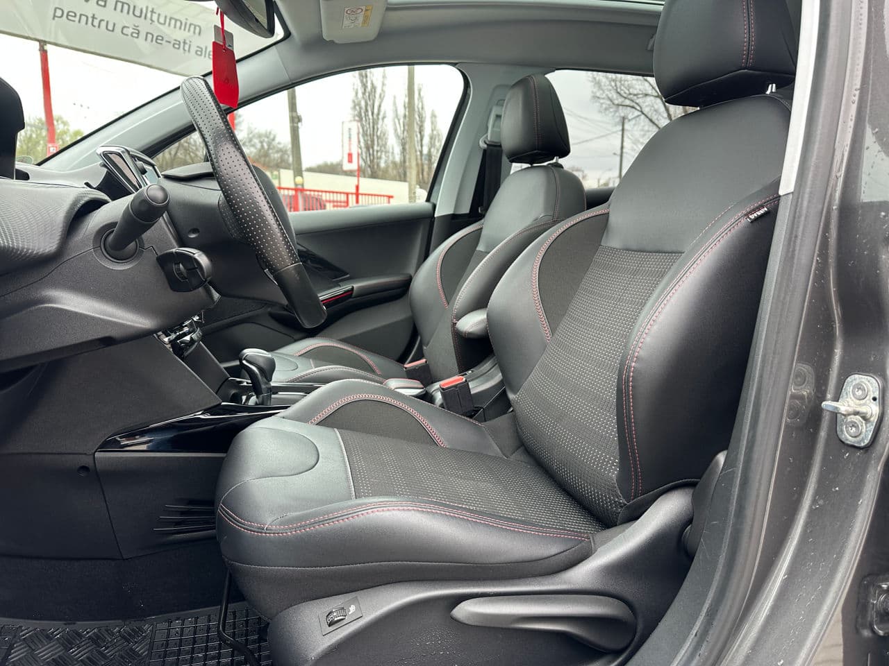 2019 Peugeot 2008 — Miniatură 5