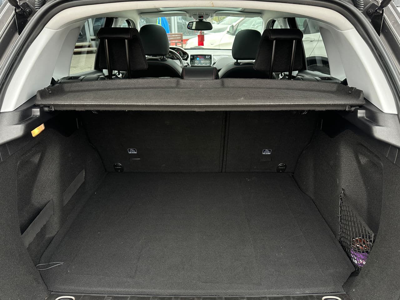 2019 Peugeot 2008 — Miniatură 19