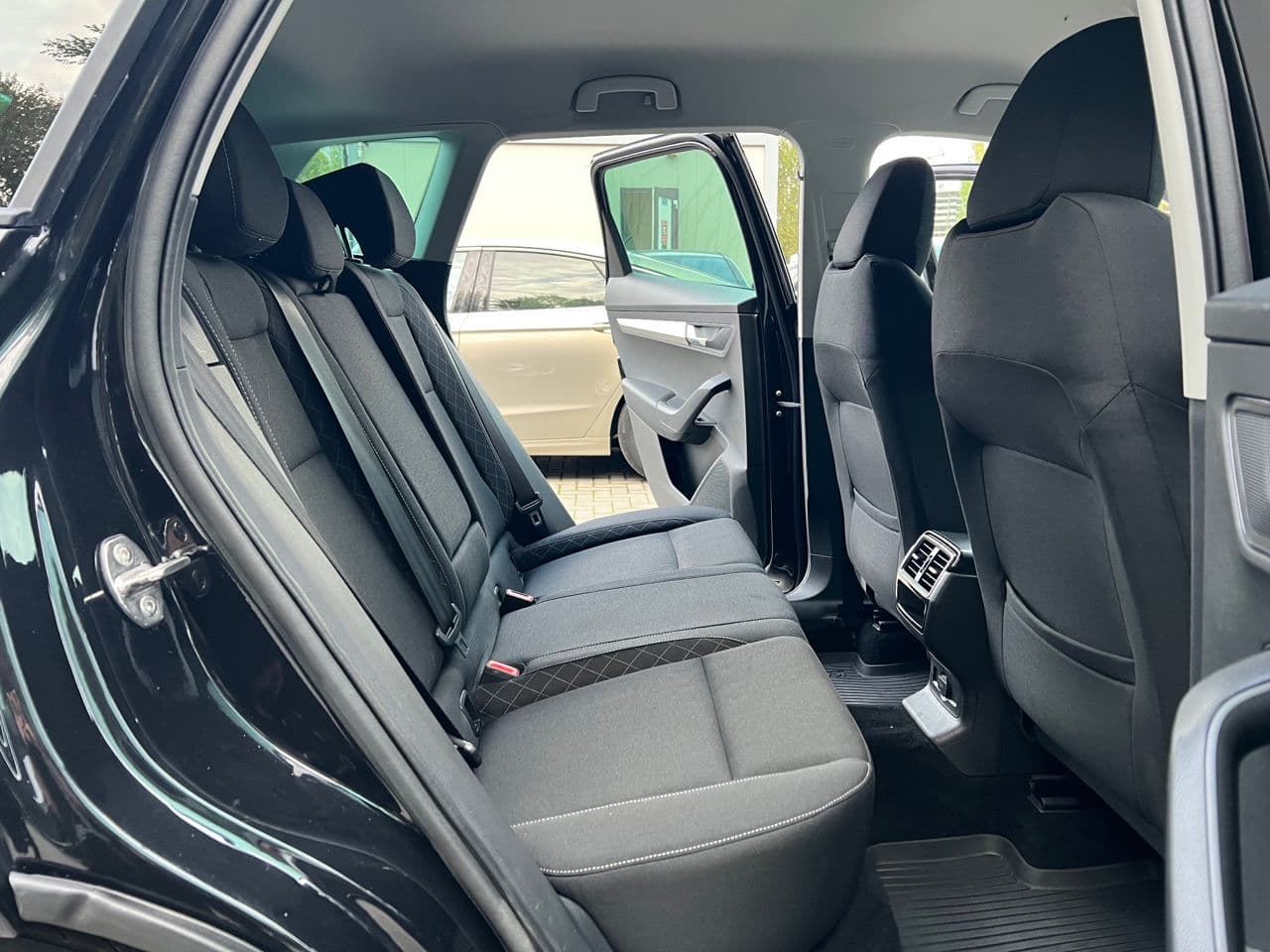 2020 Skoda Karoq — Miniatură 19