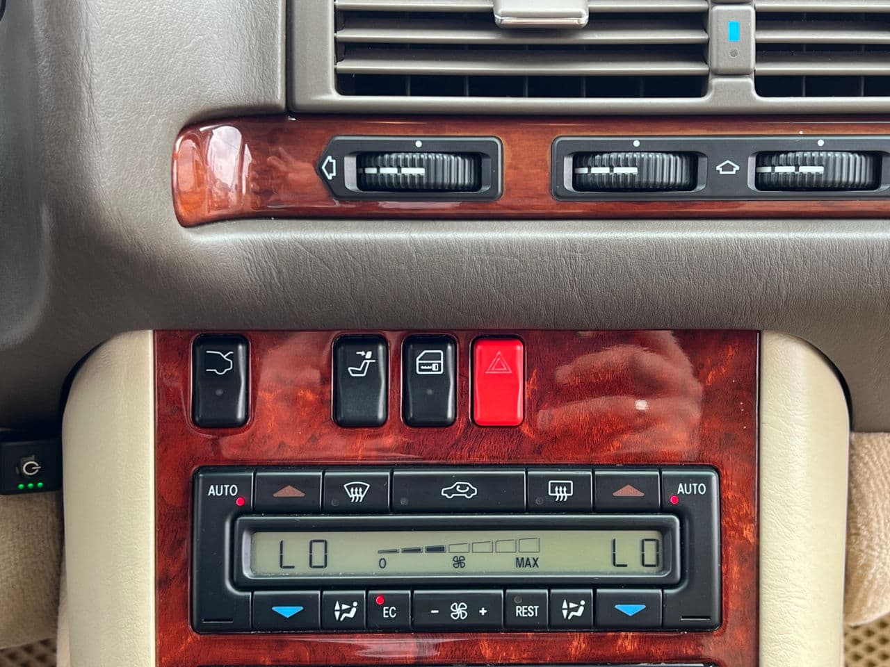 1995 Mercedes S 320 — Miniatură 9