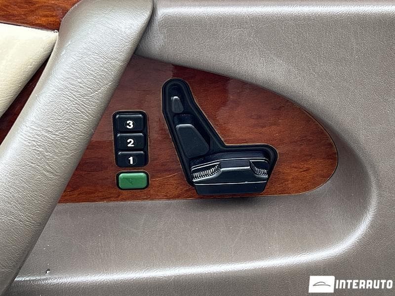 1995 Mercedes S 320 — Miniatură 17