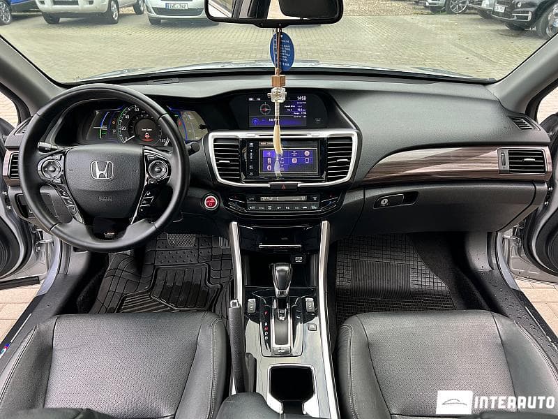 2017 Honda Accord — Miniatură 9