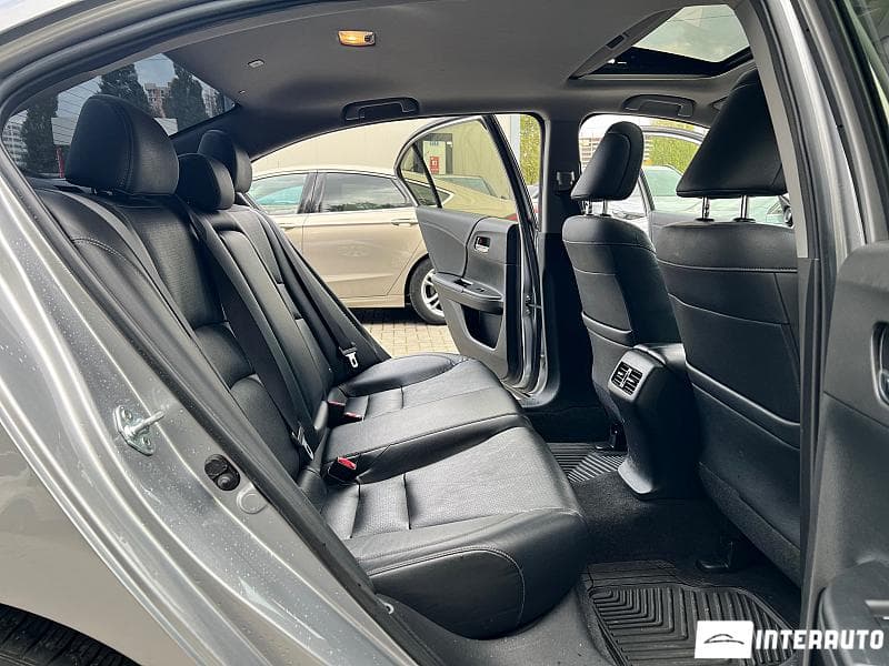 2017 Honda Accord — Miniatură 8
