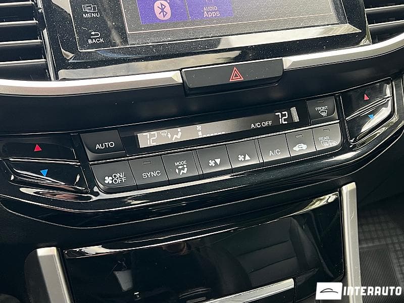 2017 Honda Accord — Miniatură 15