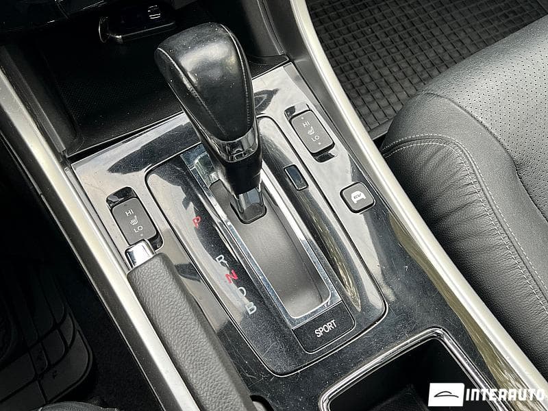 2017 Honda Accord — Miniatură 17