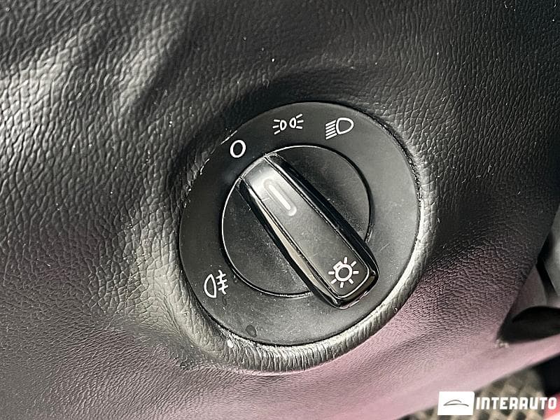 2014 Volkswagen Up — Miniatură 7
