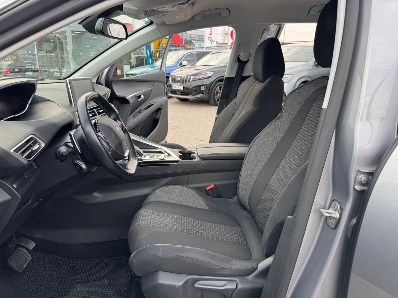 2019 Peugeot 3008 — Miniatură 5
