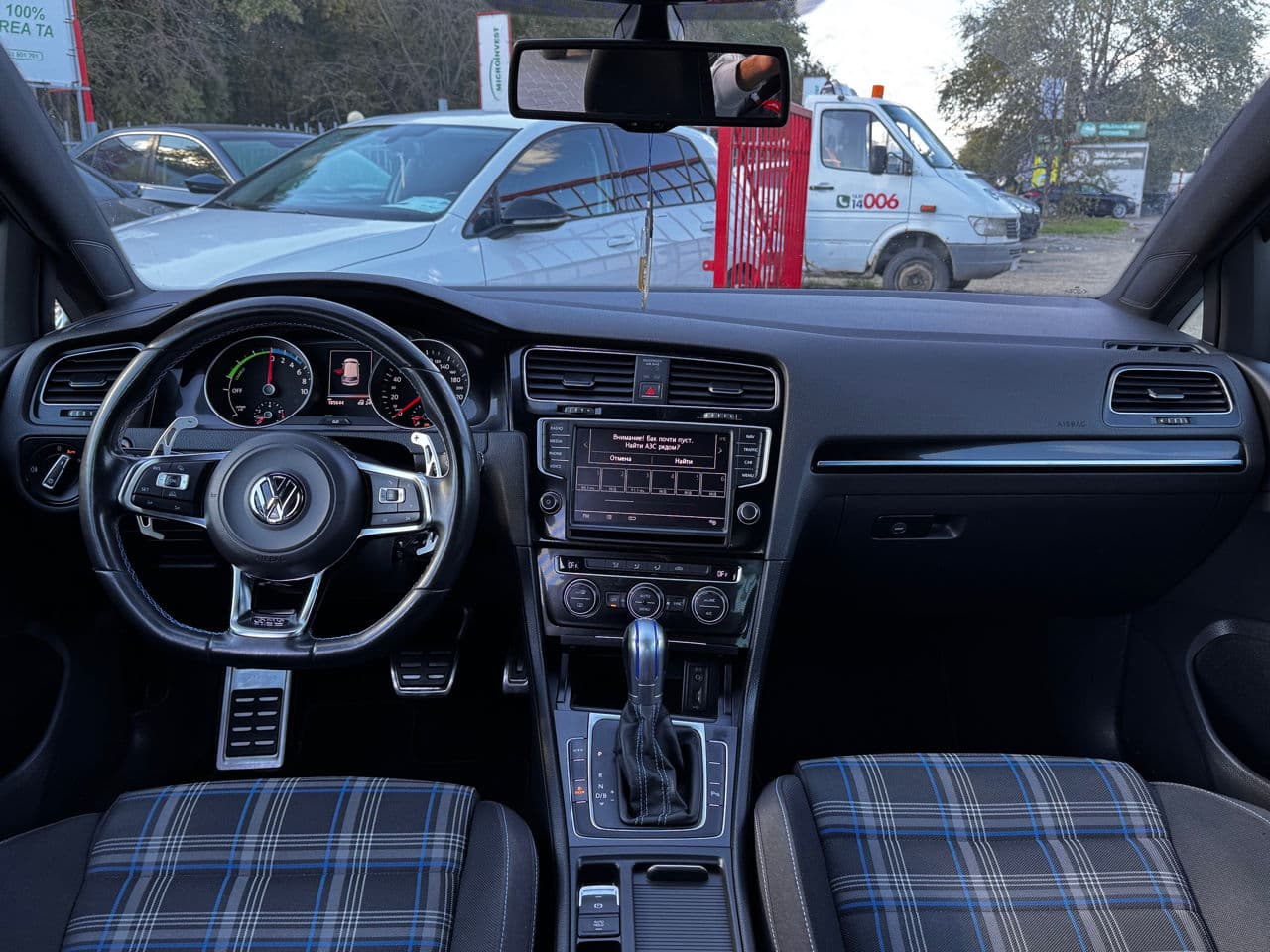2015 Volkswagen Golf GTE — Miniatură 8