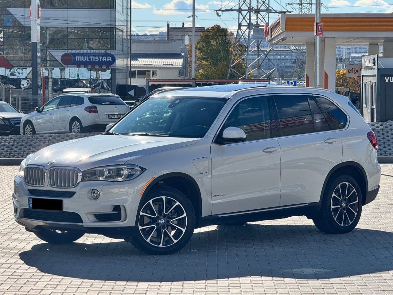 2016 BMW X5 4.0e — Miniatură 2