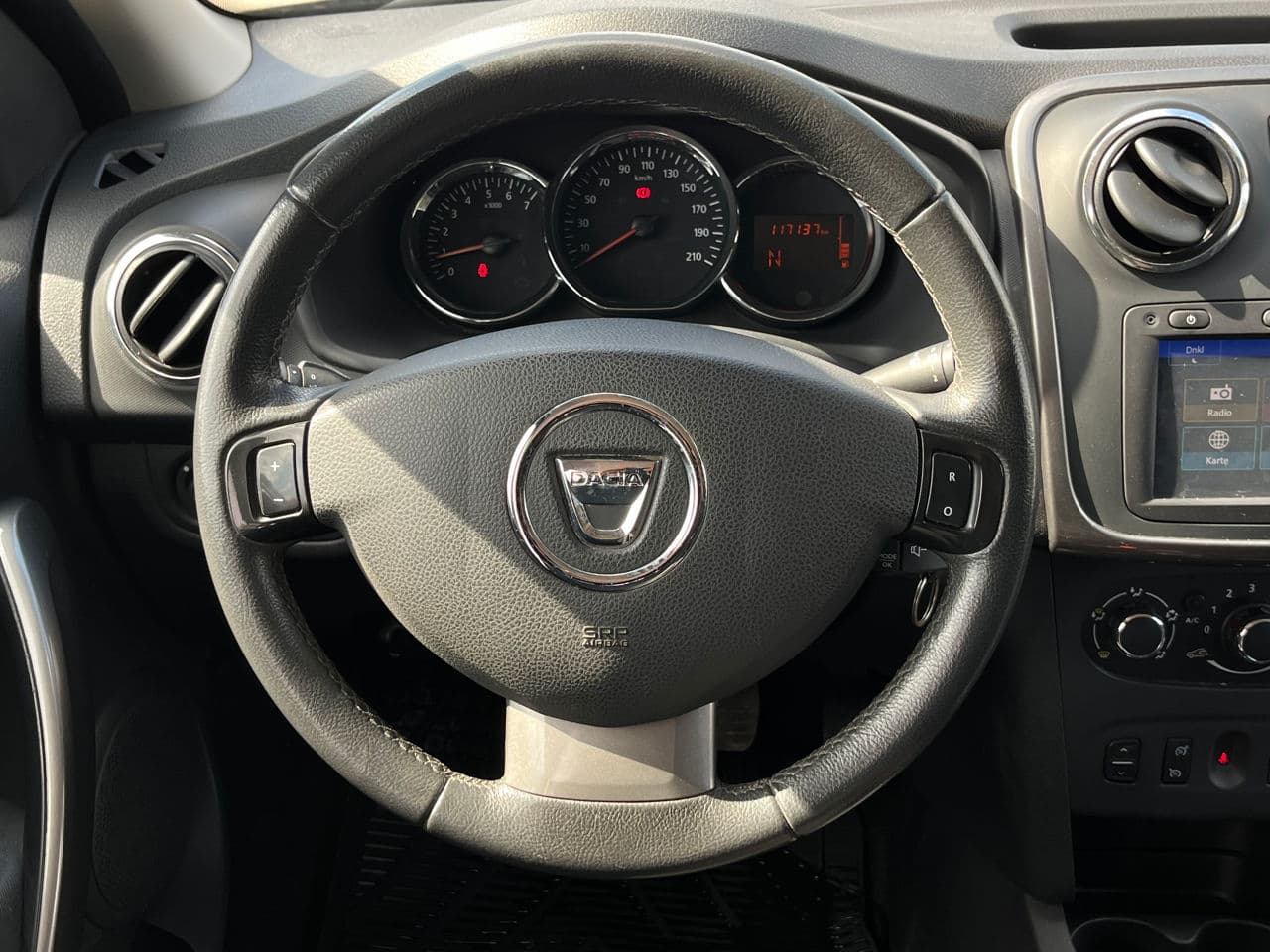 2016 Dacia Logan MCV — Miniatură 8