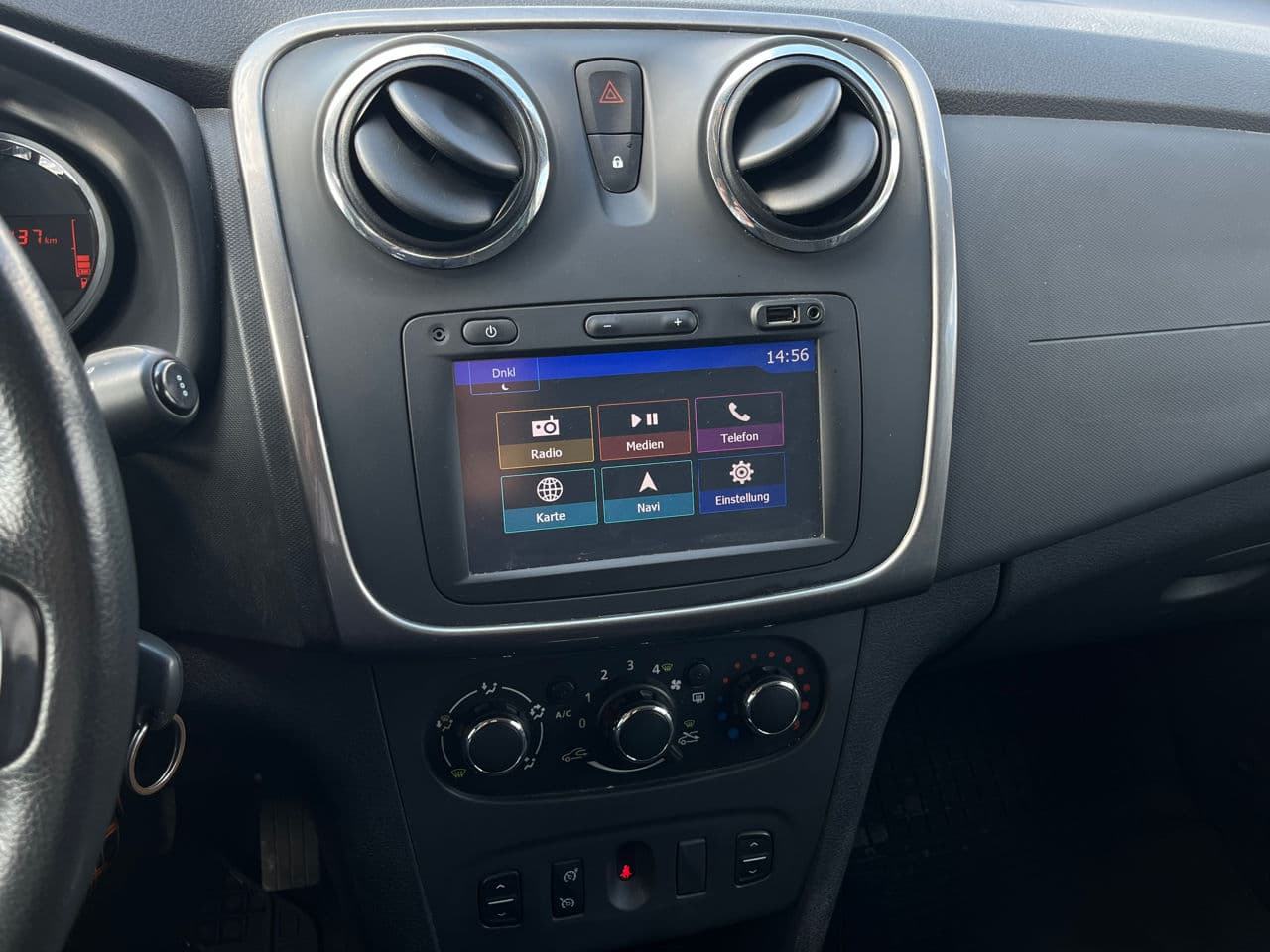 2016 Dacia Logan MCV — Miniatură 12