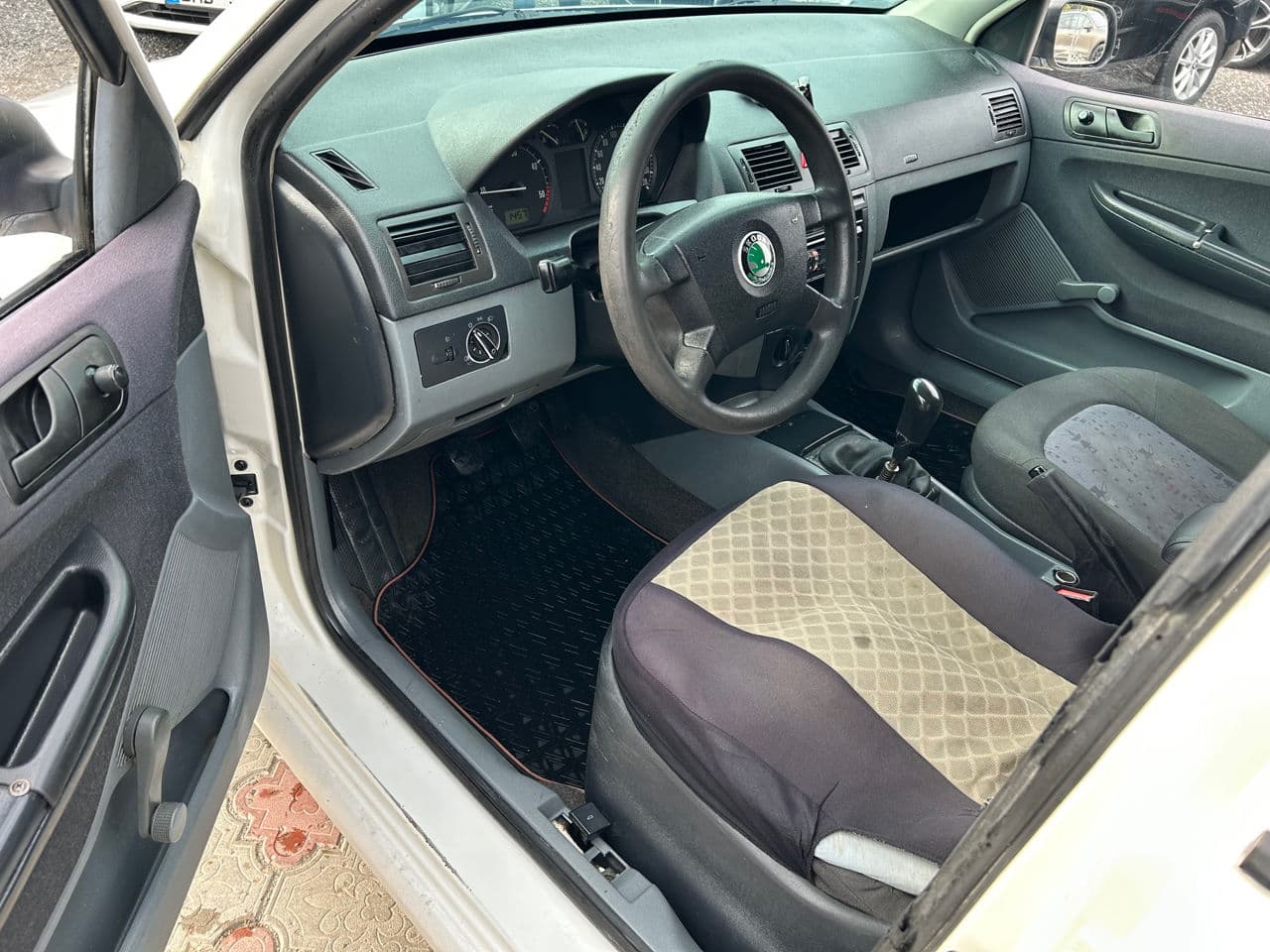 Skoda Fabia 2003 — Миниатюра 5