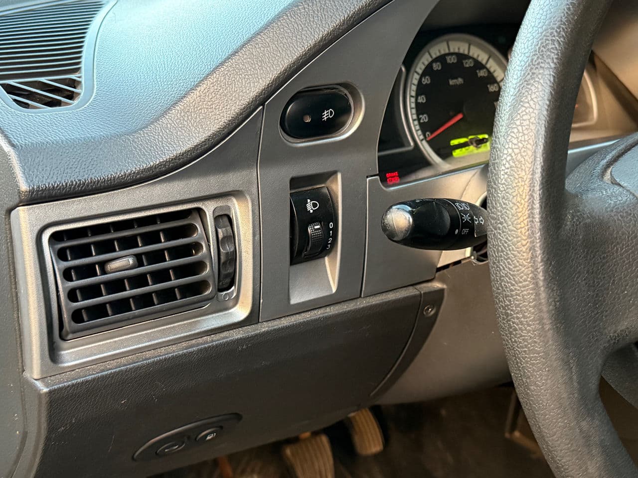 2010 Daewoo Nexia — Miniatură 7