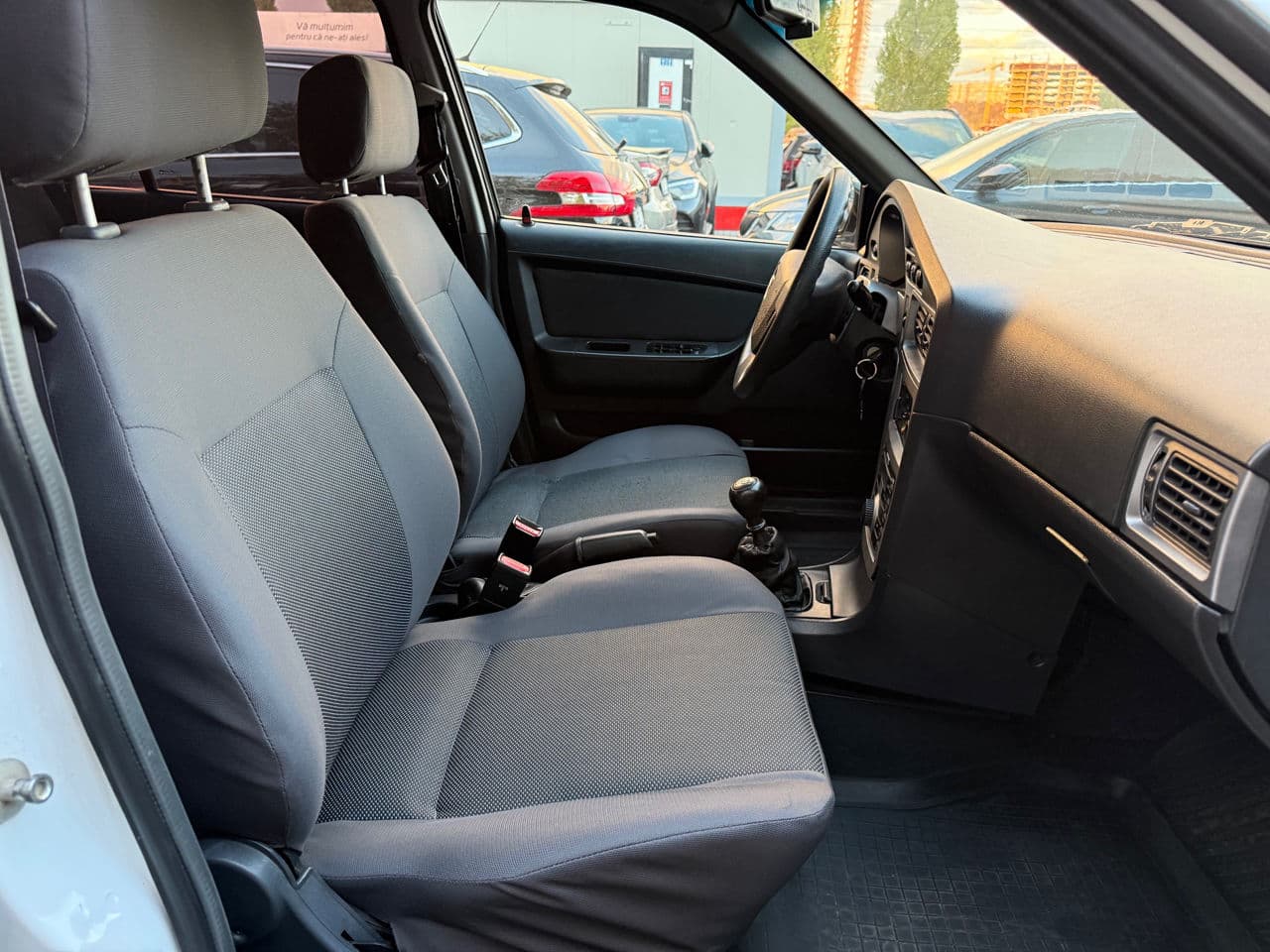 2010 Daewoo Nexia — Miniatură 12
